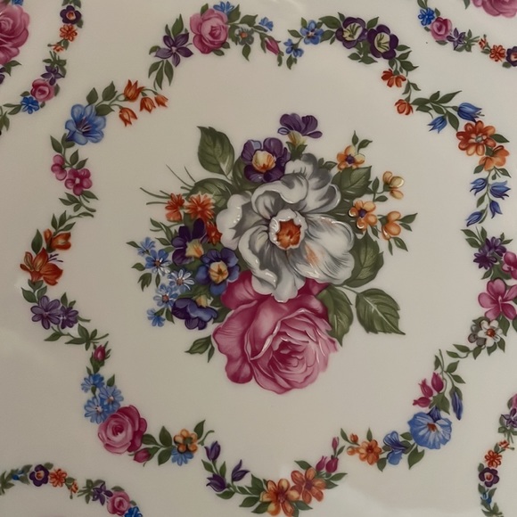 Limoges, France, Cake Pedestal - Picture 7 of 10